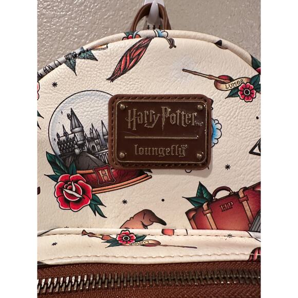 NWOT Loungefly Harry Potter Tattoo Art Hogwarts Cream Brown Color Mini Backpack - Picture 4 of 8